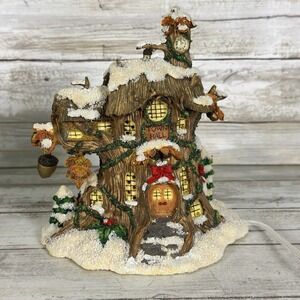 Charming Tails Great Oak Town Hall Lighted Figurine House Christmas with‎ BOX